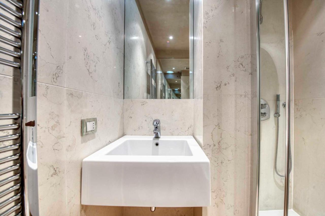 Apartmentsarena - Suite Mercatorum - Piazza Erbe Verona Kültér fotó